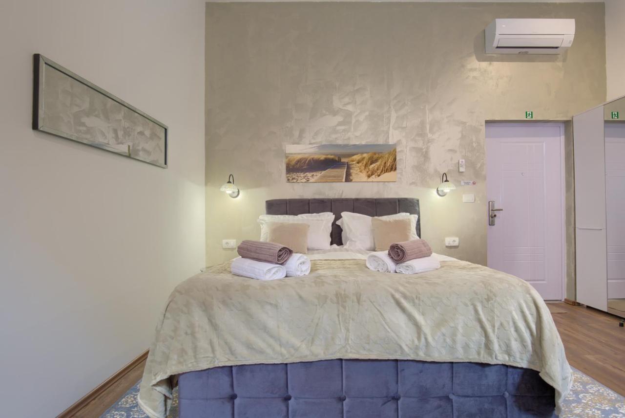 Pasko Properties Rental Pula Buitenkant foto